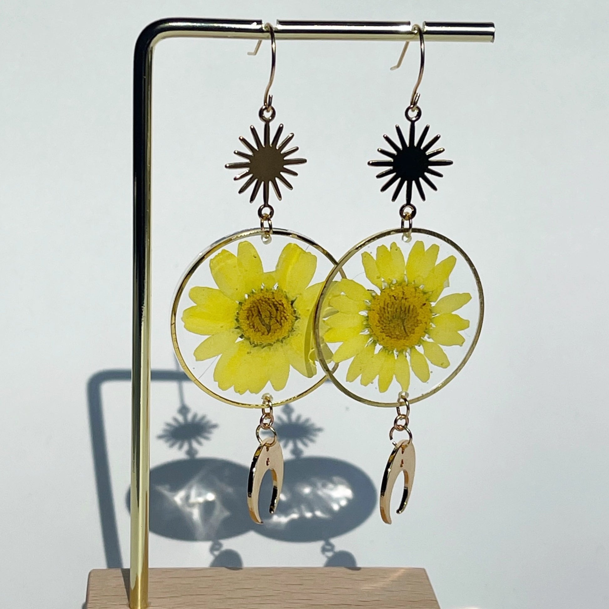 真花耳环小雏菊